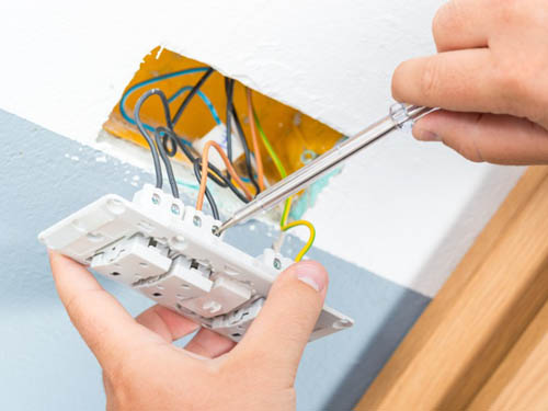 Quy trình kiểm tra và nâng cấp hệ thống điện nhà ở hiện nay - 7