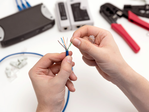 Làm sao phân biệt cáp xoắn đôi UTP và STP? - 7